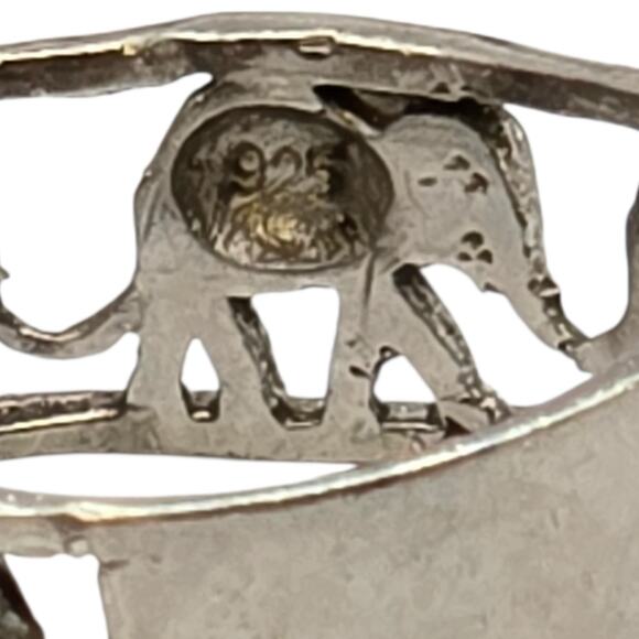 Small Ring Elephant Sterling Silver 925 Size 4 Xtra Small Little Finger SKU 2800 - Picture 2 of 6